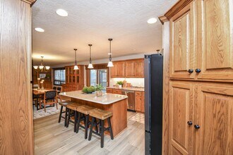 3305 E 33rd St in Sioux Falls, SD - Building Photo - Building Photo