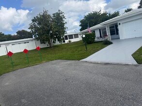 100 NW 27th St in Pompano Beach, FL - Building Photo - Building Photo