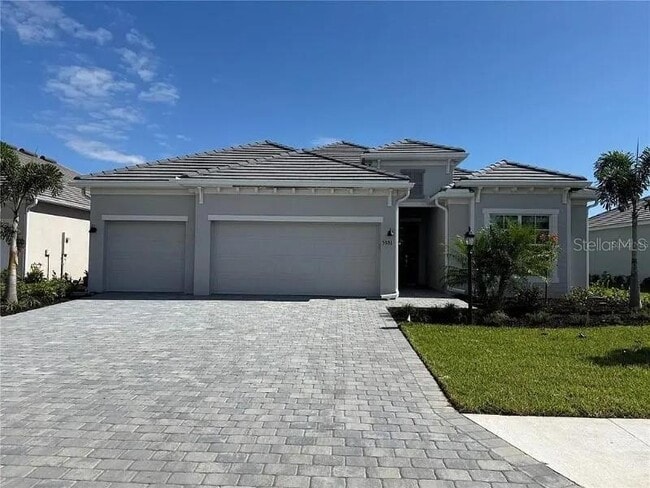 property at 5531 Lightning Whelk Ln