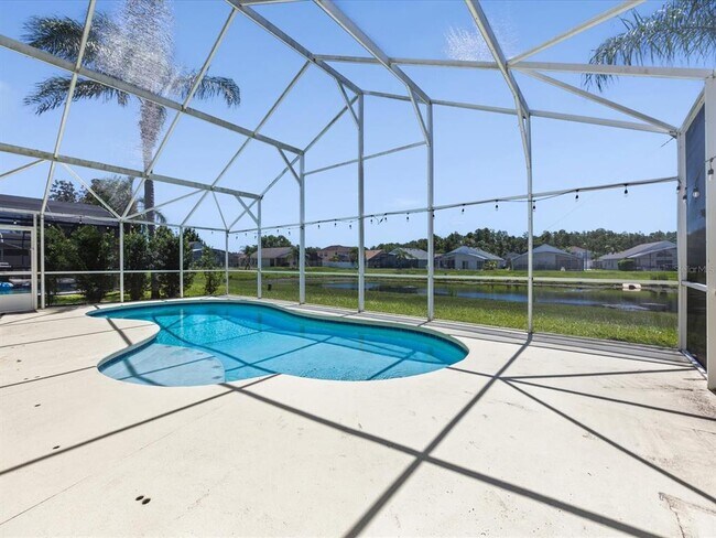 1111 Liberty Hall Dr in Kissimmee, FL - Building Photo - Building Photo