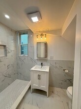 58 Aspinwall Ave, Unit 1 in Brookline, MA - Building Photo - Building Photo