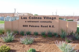 Sandia Vista Senior Living in Albuquerque, NM - Foto de edificio - Building Photo