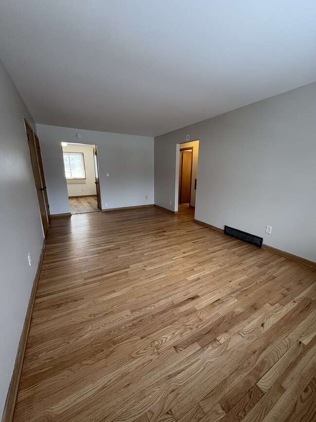 3573 S 76th St, Unit #4