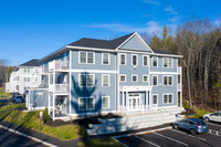 Cumberland Woods Apartments in Westbrook, ME - Building Photo - Building Photo