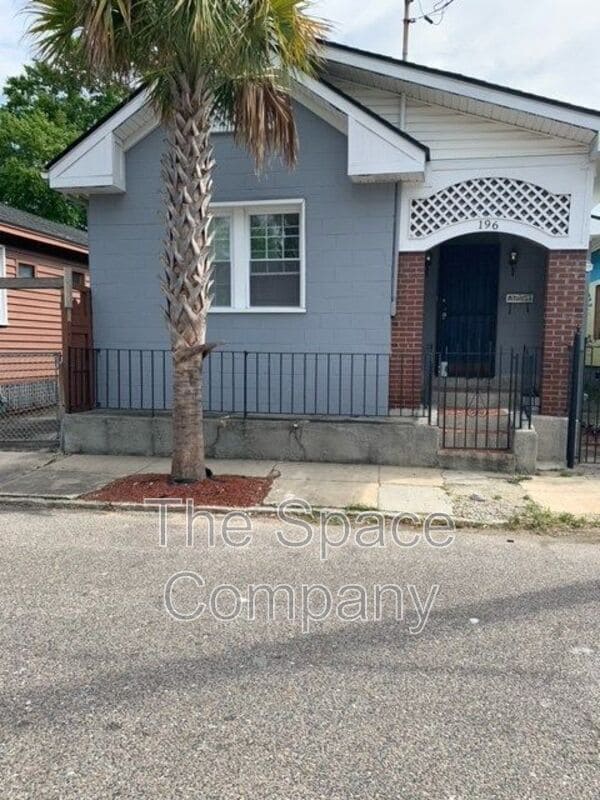 property at 196 Nassau St