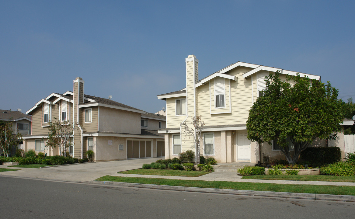 7901-7911 14th St in Westminster, CA - Building Photo