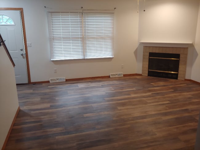 1514 Beech Tree Dr in Green Bay, WI - Foto de edificio - Building Photo