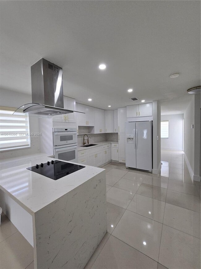 property at 1417 W 40th St