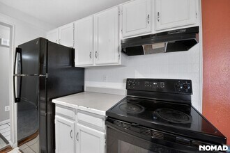 4068 S Atchison Way in Aurora, CO - Foto de edificio - Building Photo