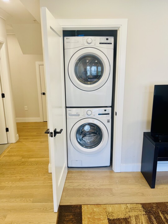 46 Ridgemont St, Unit 1 in Boston, MA - Building Photo