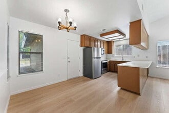 101 Claim Ct in Folsom, CA - Building Photo - Building Photo