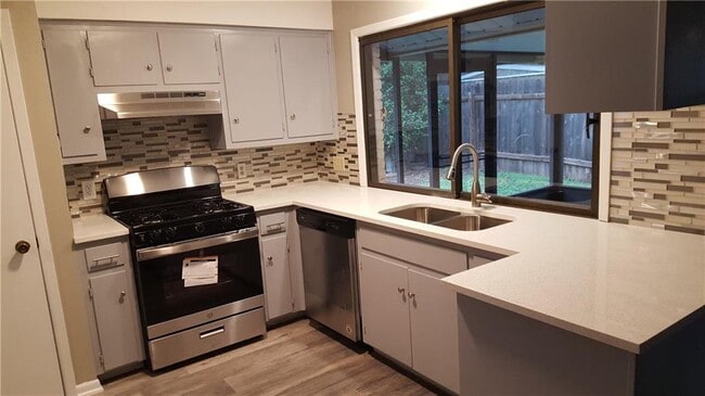 5321 Presidio Rd in Austin, TX - Building Photo - Building Photo