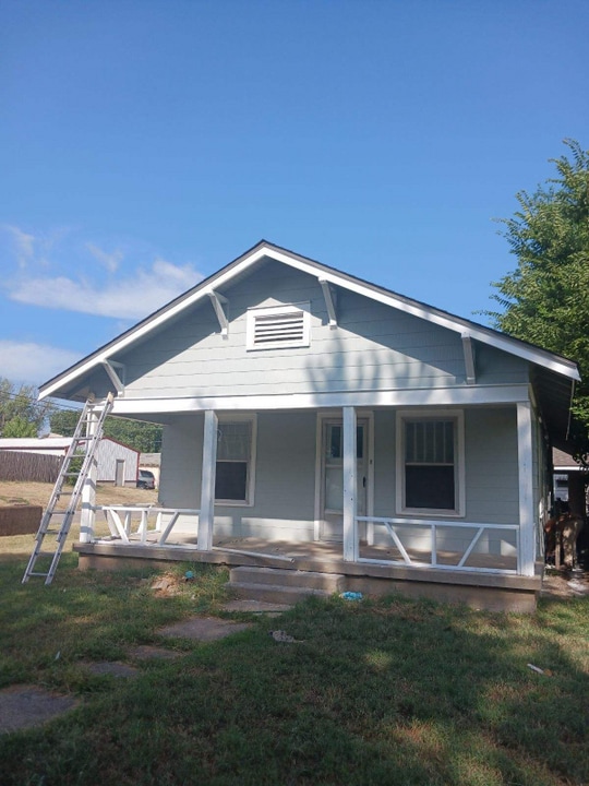 623 N F St in Wellington, KS - Building Photo