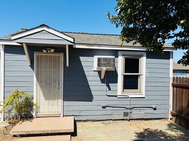 property at 3730 Ivy St