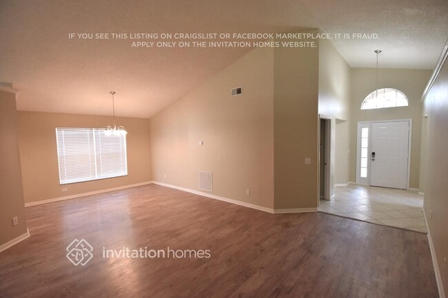 13318 Meadowlark Ln in Orlando, FL - Foto de edificio - Building Photo