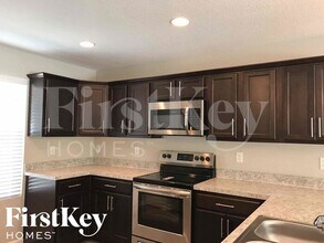 1262 Sarahs Landing Dr in Jacksonville, FL - Building Photo - Building Photo