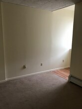 181 Main St in Whitesboro, NY - Foto de edificio - Building Photo