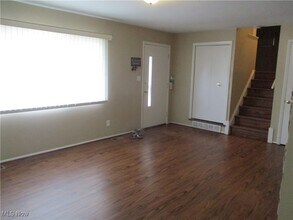 6566 Glenallen Ave in Solon, OH - Building Photo - Building Photo