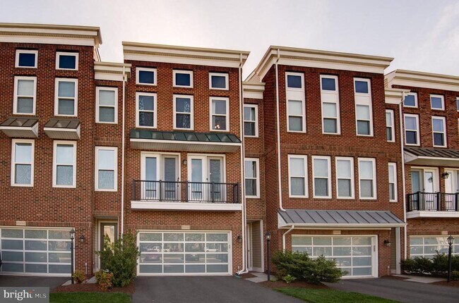 23488 Hillgate Terrace in Ashburn, VA - Building Photo - Building Photo