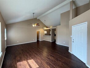 487 Pleasant Meadows Ln in Dallas, TX - Building Photo - Building Photo