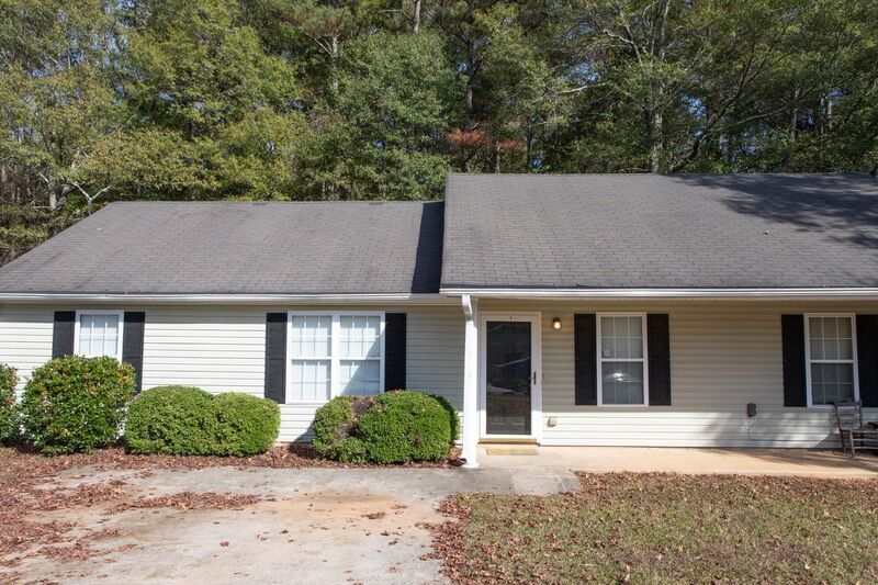 605 Baron Dr in Monroe, GA - Building Photo