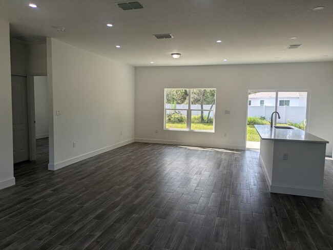 431 Rainbow Ct in Kissimmee, FL - Building Photo - Building Photo