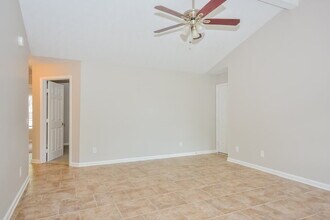 4104 Pepperwood Dr in Nashville, TN - Building Photo - Building Photo