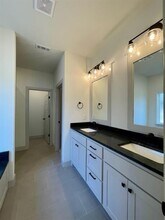 1025 Parker Ln in Pea Ridge, AR - Building Photo - Building Photo