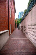 229 N Poplar St-Unit -APT 29 in Charlotte, NC - Building Photo - Building Photo