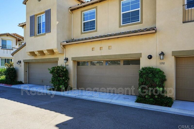 3395 Campo Azul Ct in Carlsbad, CA - Building Photo