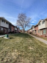 3915 S Boston St in Denver, CO - Building Photo