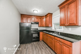 421 Clarine Dr in Goose Creek, SC - Building Photo - Building Photo