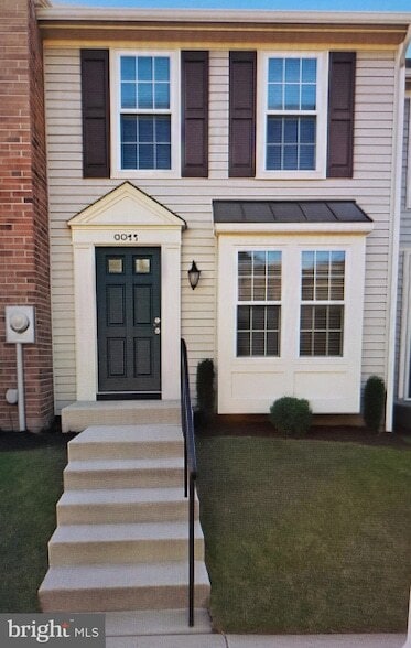 property at 8903 Rosewood Way