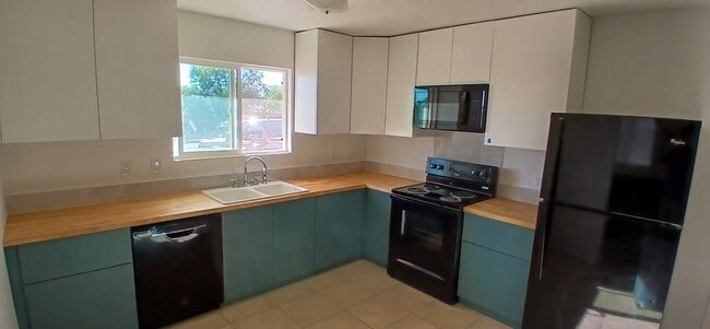 property at 2412 Morris St NE