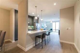 5609 SMU Boulevard in Dallas, TX - Building Photo - Building Photo