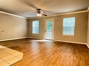 1536 N London Ave in Fayetteville, AR - Building Photo - Building Photo