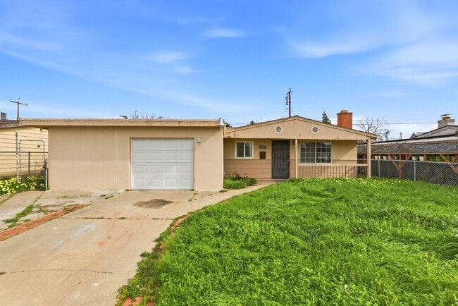 property at 5741 39th St