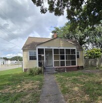 3420 Scott St in Portsmouth, VA - Building Photo