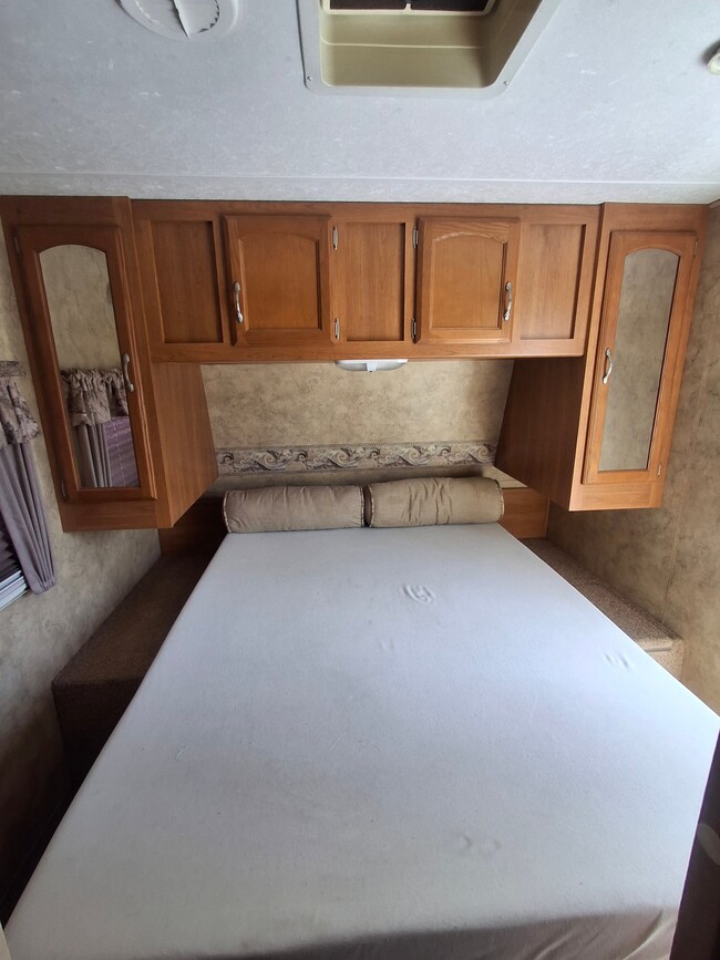 3115 Fairlane Rd in Yreka, CA - Building Photo - Building Photo