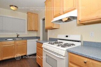 1020 Amber Ln in Lake Elsinore, CA - Building Photo - Building Photo