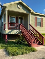 516 Amy St in Port Arthur, TX - Building Photo