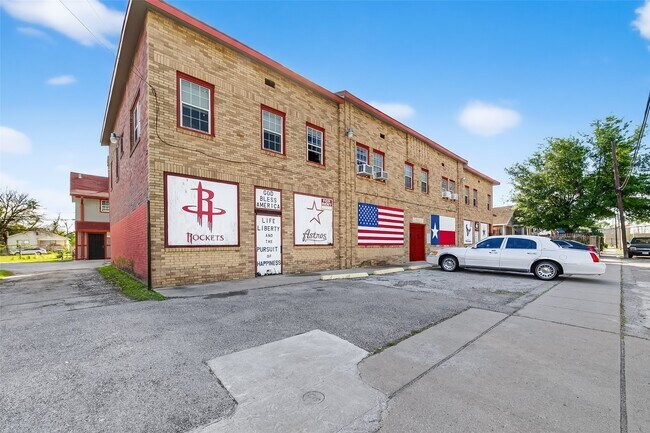 2316 Freeman St in Houston, TX - Building Photo - Building Photo