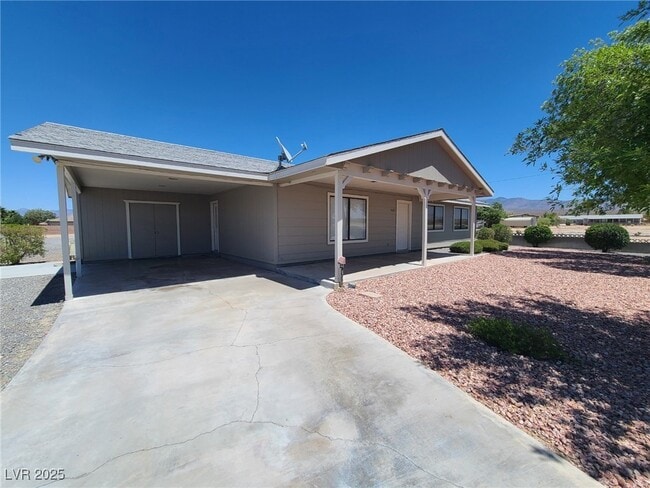 5520 E Manse Rd in Pahrump, NV - Building Photo - Building Photo