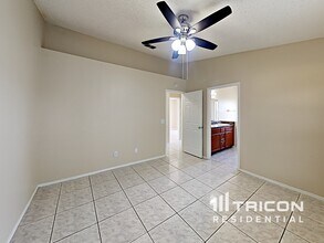 7812 Sagebrush Pl in Orlando, FL - Foto de edificio - Building Photo