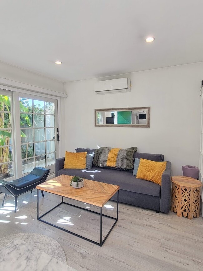 property at 3332 Cricklewood St