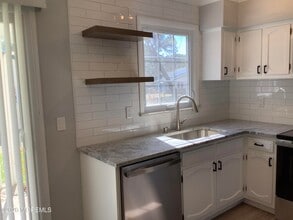 7B Ivy St in Whiting, NJ - Foto de edificio - Building Photo