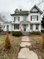 31 Prospect Ave in Gloversville, NY - Building Photo