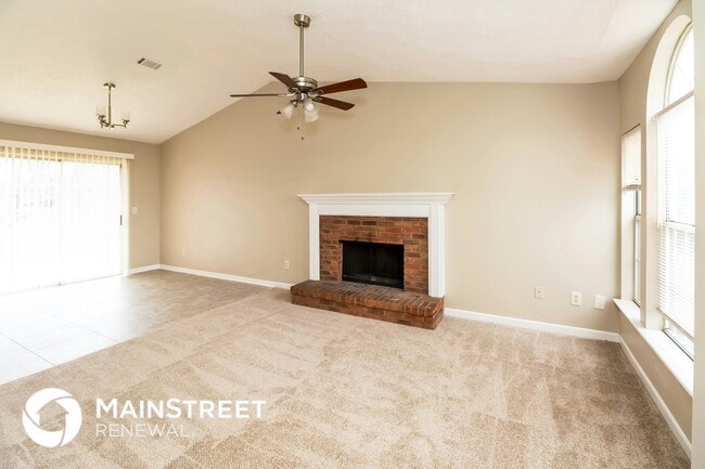 1361 Wrens Ct in Jonesboro, GA - Building Photo - Building Photo