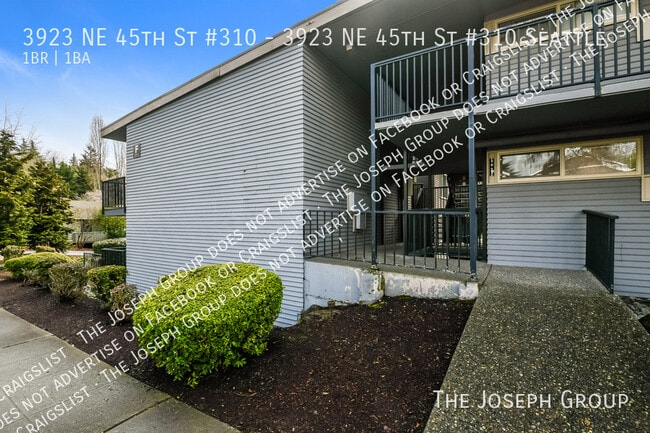 property at 3923 NE 45th St