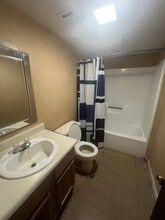 516 Summit St, Unit 3 units available in Mccomb, MS - Building Photo - Building Photo